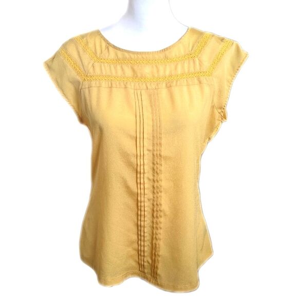The Limited yellow mixed media short sleeve lightweight blouse top, size M - Picture 1 of 8